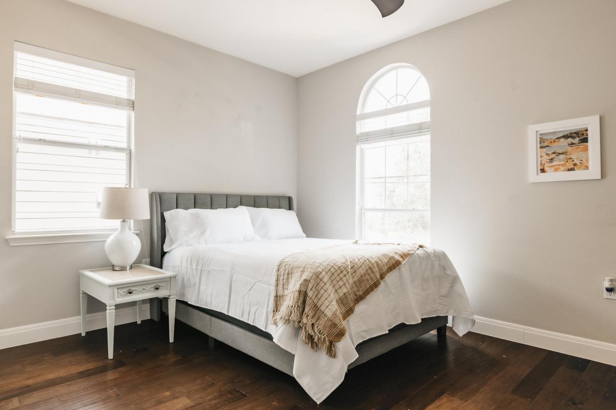 Villa Stylish Downtown Escape, Walk To Brewery -Pool & Relaxation Austin Esterno foto