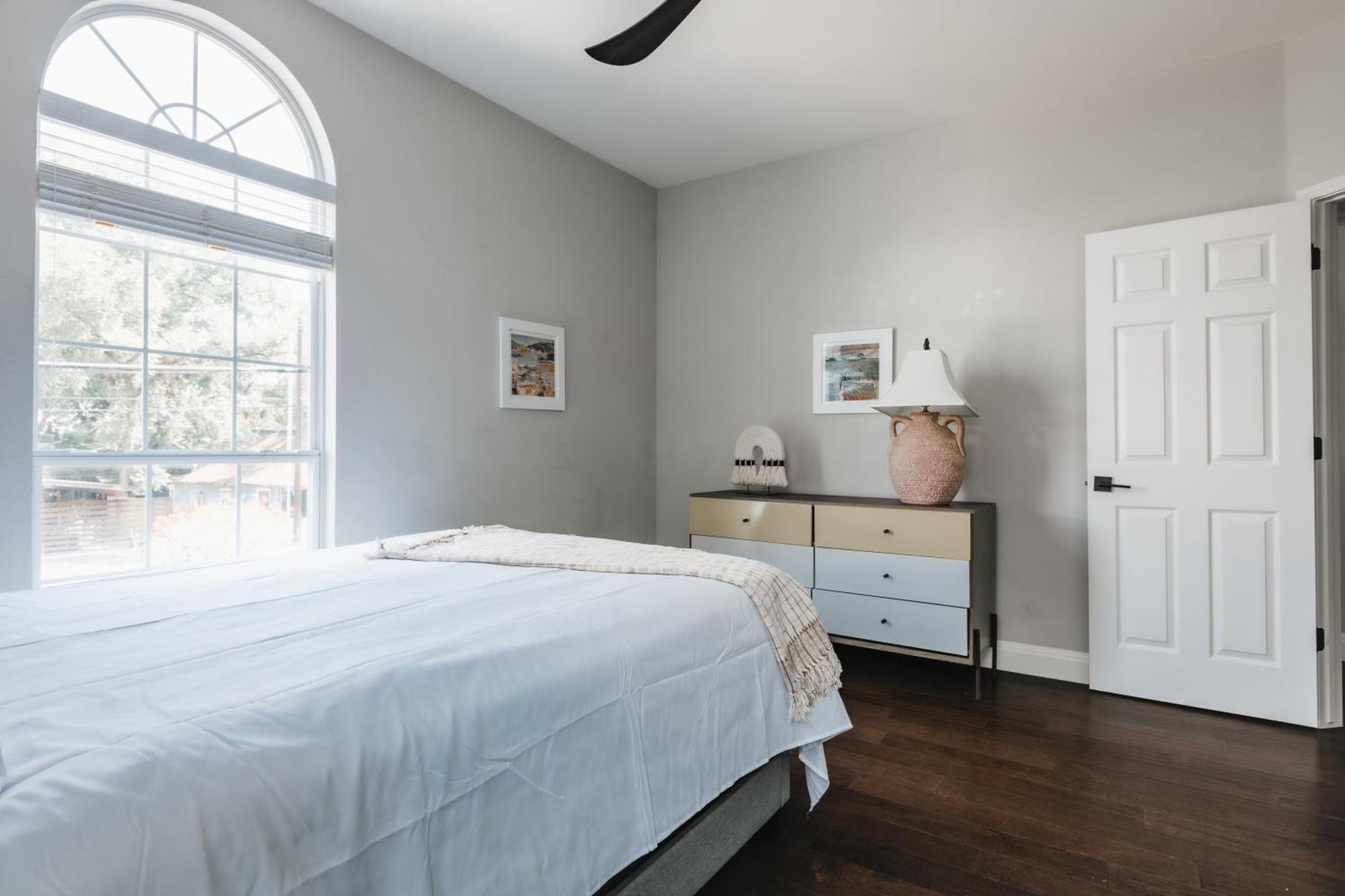 Villa Stylish Downtown Escape, Walk To Brewery -Pool & Relaxation Austin Esterno foto