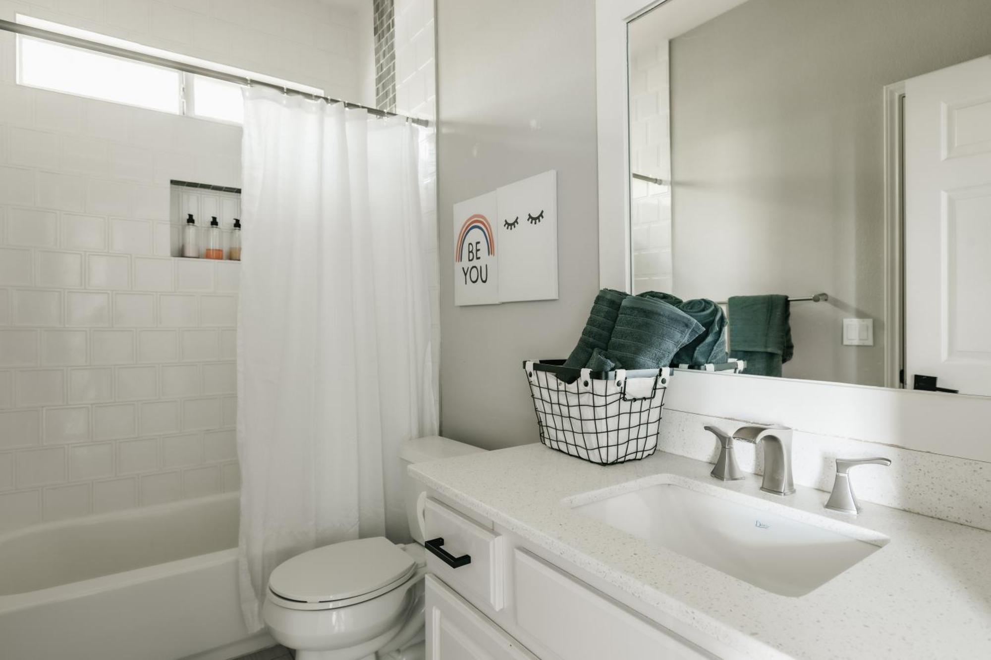 Villa Stylish Downtown Escape, Walk To Brewery -Pool & Relaxation Austin Esterno foto