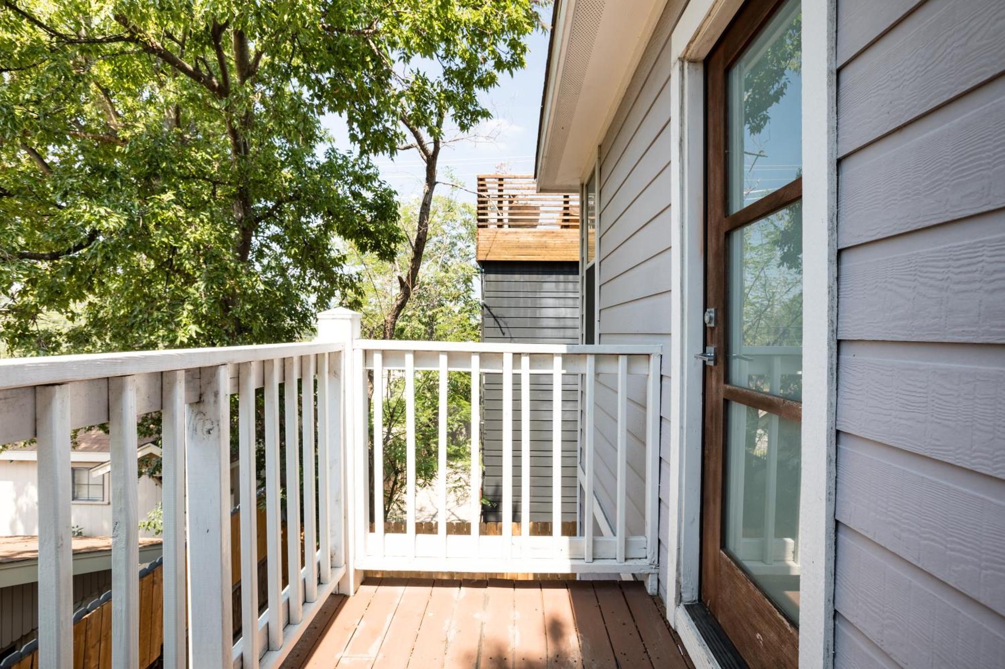 Villa Stylish Downtown Escape, Walk To Brewery -Pool & Relaxation Austin Esterno foto